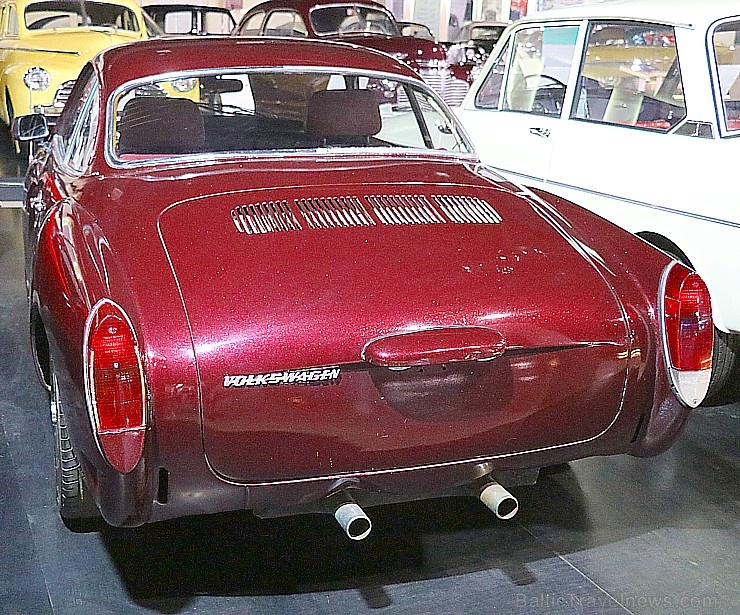 Travelnews.lv apmeklē automobiļu muzeju «Sharjah Classic Cars Museum». Atbalsta: VisitSharjah.com un Novatours.lv Travelnews.lv apmeklē automobiļu muzeju «Sharjah Classic Cars Museum». Atbalsta: VisitSharjah.com un Novatours.lv 271667