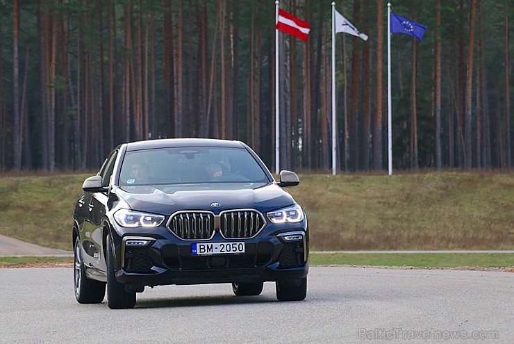Travelnews.lv iepazīst jauno «BMW X6» sacīkšu trasē «333» un uz šosejas «BMW 118d», «BMW i3» un hibrīdmodeļus - «BMW X5» un 3.sēriju Travelnews.lv iepazīst jauno «BMW X6» sacīkšu trasē «333» un uz šosejas «BMW 118d», «BMW i3» un hibrīdmodeļus - «BMW X5» un 3.sēriju 271682
