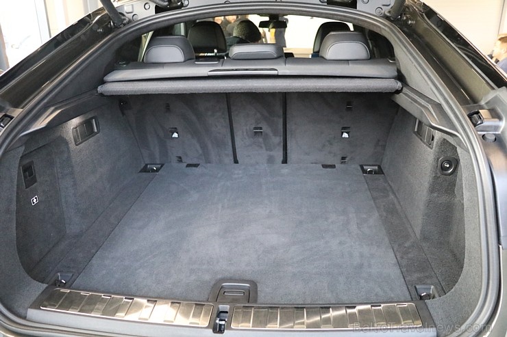 Travelnews.lv iepazīst jauno «BMW X6» sacīkšu trasē «333» un uz šosejas «BMW 118d», «BMW i3» un hibrīdmodeļus - «BMW X5» un 3.sēriju Travelnews.lv iepazīst jauno «BMW X6» sacīkšu trasē «333» un uz šosejas «BMW 118d», «BMW i3» un hibrīdmodeļus - «BMW X5» un 3.sēriju 271685