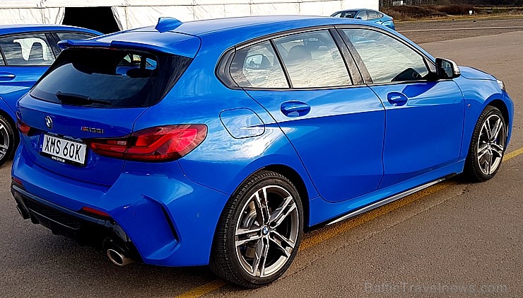 Travelnews.lv iepazīst jauno «BMW X6» sacīkšu trasē «333» un uz šosejas «BMW 118d», «BMW i3» un hibrīdmodeļus - «BMW X5» un 3.sēriju Travelnews.lv iepazīst jauno «BMW X6» sacīkšu trasē «333» un uz šosejas «BMW 118d», «BMW i3» un hibrīdmodeļus - «BMW X5» un 3.sēriju 271699