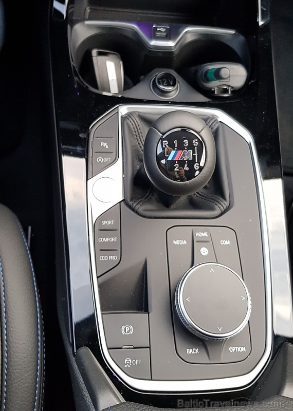 Travelnews.lv iepazīst jauno «BMW X6» sacīkšu trasē «333» un uz šosejas «BMW 118d», «BMW i3» un hibrīdmodeļus - «BMW X5» un 3.sēriju Travelnews.lv iepazīst jauno «BMW X6» sacīkšu trasē «333» un uz šosejas «BMW 118d», «BMW i3» un hibrīdmodeļus - «BMW X5» un 3.sēriju 271700