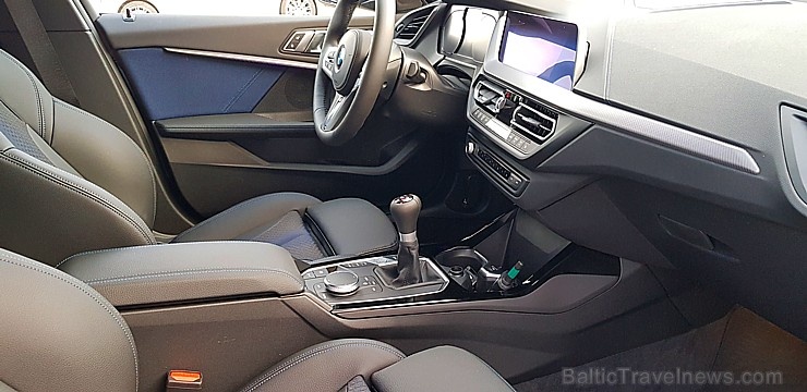 Travelnews.lv iepazīst jauno «BMW X6» sacīkšu trasē «333» un uz šosejas «BMW 118d», «BMW i3» un hibrīdmodeļus - «BMW X5» un 3.sēriju Travelnews.lv iepazīst jauno «BMW X6» sacīkšu trasē «333» un uz šosejas «BMW 118d», «BMW i3» un hibrīdmodeļus - «BMW X5» un 3.sēriju 271701