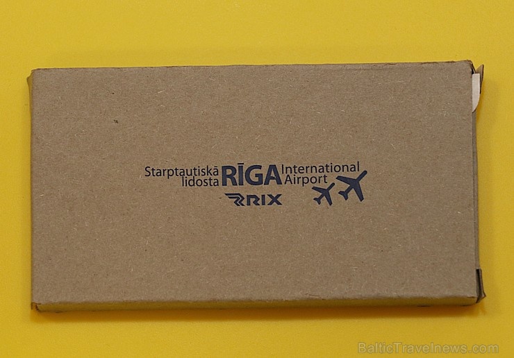Tagad bērni starptautiskajā lidostā Rīga latviešu un angļu valodā iegūs jauku grāmatiņu «Domā, krāso, atrisini!» Tagad bērni starptautiskajā lidostā Rīga latviešu un angļu valodā iegūs jauku grāmatiņu «Domā, krāso, atrisini!» 271972