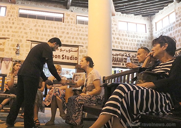 Travelnews.lv apmeklē Šārdžas moderno tirgu - suvenīri, antikvariāti, dekorācijas, mantas. Atbalsta: VisitSharjah.com un Novatours.lv Travelnews.lv apmeklē Šārdžas moderno tirgu - suvenīri, antikvariāti, dekorācijas, mantas. Atbalsta: VisitSharjah.com un Novatours.lv 272086