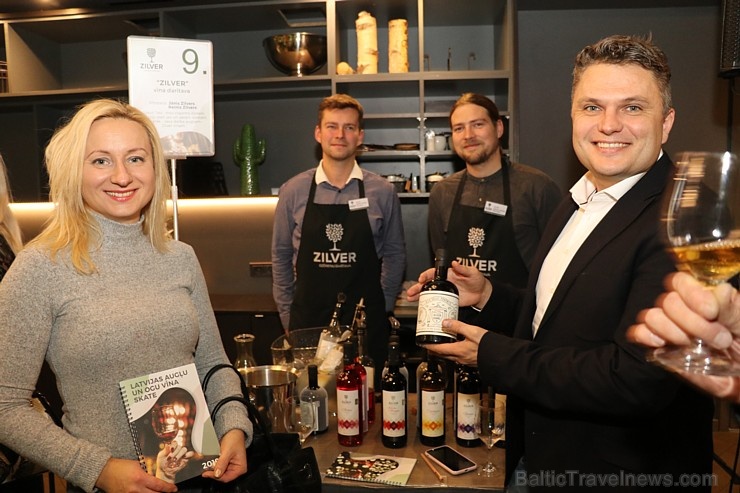 Rīgas 5 zvaigžņu viesnīcā «Pullman Riga Old Town» 27.11.2019 tiekas uz Latvijas augļu un ogu vīnu skati Rīgas 5 zvaigžņu viesnīcā «Pullman Riga Old Town» 27.11.2019 tiekas uz Latvijas augļu un ogu vīnu skati 272177
