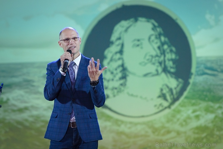 Kurzemes Tūrisma asociācija svinīgā gaisotnē Liepājā labākajiem tūrisma nozares uzņēmumiem un amata meistariem pasniedz kvalitātes balvas Kurzemes Tūrisma asociācija svinīgā gaisotnē Liepājā labākajiem tūrisma nozares uzņēmumiem un amata meistariem pasniedz kvalitātes balvas