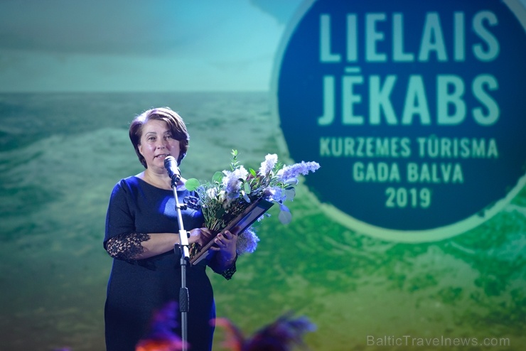 Kurzemes Tūrisma asociācija svinīgā gaisotnē Liepājā labākajiem tūrisma nozares uzņēmumiem un amata meistariem pasniedz kvalitātes balvas Kurzemes Tūrisma asociācija svinīgā gaisotnē Liepājā labākajiem tūrisma nozares uzņēmumiem un amata meistariem pasniedz kvalitātes balvas