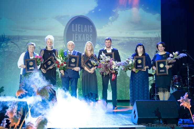 Kurzemes Tūrisma asociācija svinīgā gaisotnē Liepājā labākajiem tūrisma nozares uzņēmumiem un amata meistariem pasniedz kvalitātes balvas Kurzemes Tūrisma asociācija svinīgā gaisotnē Liepājā labākajiem tūrisma nozares uzņēmumiem un amata meistariem pasniedz kvalitātes balvas