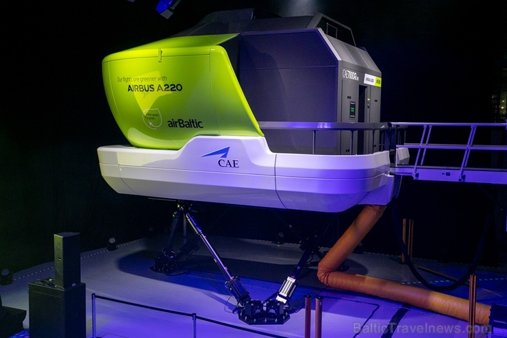 Šis ir pirmais jaunais lidojumu simulators, ko jebkad iegādājies kāds Latvijas uzņēmums, kā arī jaunākais šāda veida simulators pasaulē Šis ir pirmais jaunais lidojumu simulators, ko jebkad iegādājies kāds Latvijas uzņēmums, kā arī jaunākais šāda veida simulators pasaulē 272798