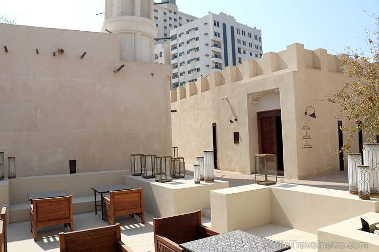Travelnews.lv iepazīst premium klases viesnīcu «Al Bait Sharjah» Šārdžā. Atbalsta: VisitSharjah.com un Novatours.lv Travelnews.lv iepazīst premium klases viesnīcu «Al Bait Sharjah» Šārdžā. Atbalsta: VisitSharjah.com un Novatours.lv 272884