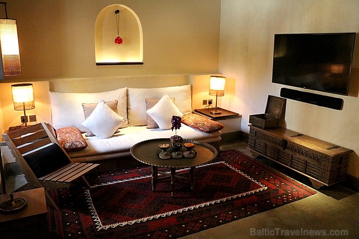 Travelnews.lv iepazīst premium klases viesnīcu «Al Bait Sharjah» Šārdžā. Atbalsta: VisitSharjah.com un Novatours.lv Travelnews.lv iepazīst premium klases viesnīcu «Al Bait Sharjah» Šārdžā. Atbalsta: VisitSharjah.com un Novatours.lv 272902