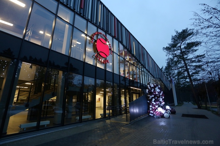 Pēc vērienīgas pārbūves Jūrmalā atklāj tenisa centru Lielupe, tam kļūstot par modernāko tenisa centru Baltijā Pēc vērienīgas pārbūves Jūrmalā atklāj tenisa centru Lielupe, tam kļūstot par modernāko tenisa centru Baltijā 273160