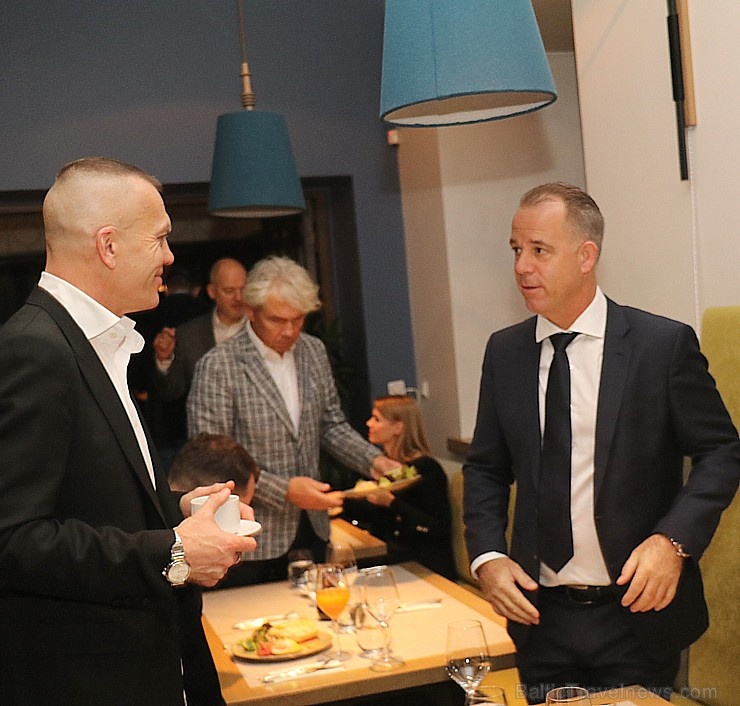 Starptautiskā auto noma «Sixt Latvija» sadarbības partneriem 18.12.2019 rīko Ņujorkas stila Ziemassvētku brokastis Starptautiskā auto noma «Sixt Latvija» sadarbības partneriem 18.12.2019 rīko Ņujorkas stila Ziemassvētku brokastis 274012