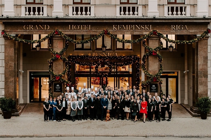 Travelnews.lv pateicas par mīļajām Ziemassvētku dāvanām un apsveikumiem - Grand Hotel Kempinski Riga Travelnews.lv pateicas par mīļajām Ziemassvētku dāvanām un apsveikumiem - Grand Hotel Kempinski Riga 274180