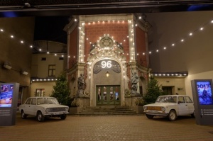 Auto noma «AVIS Latvija» priecē kino mīļus ciklā «Desmit izcili ceļojumi»