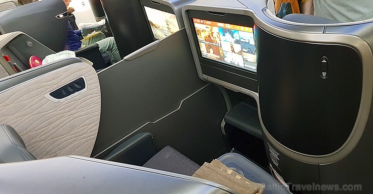 Travelnews.lv lido biznesa klasē ar «Turkish Airlines» no Rīgas uz Denpasaru caur Stambulu. Foto: ar Samsung Galaxy Note8 Travelnews.lv lido biznesa klasē ar «Turkish Airlines» no Rīgas uz Denpasaru caur Stambulu. Foto: ar Samsung Galaxy Note8 274601