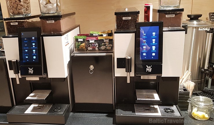 Travelnews.lv ar «Turkish Airlines» biznesa klases biļeti iepazīst «Primeclass Business Lounge» lidostā «Rīga» Foto: Samsung Travelnews.lv ar «Turkish Airlines» biznesa klases biļeti iepazīst «Primeclass Business Lounge» lidostā «Rīga» Foto: Samsung 274903