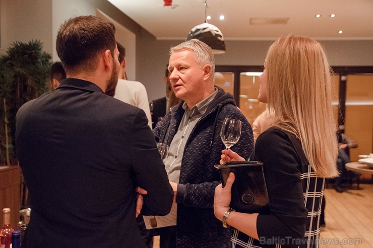 Viesnīca Mercure Hotel Riga Center rīko «Grieķijas vīna festivālu», kurā bauda Grieķijas vīna un Latvijas gastronomijas izcilāko uzkodu saderību Viesnīca Mercure Hotel Riga Center rīko «Grieķijas vīna festivālu», kurā bauda Grieķijas vīna un Latvijas gastronomijas izcilāko uzkodu saderību 275383