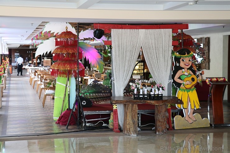 Travelnews.lv nakšņo Bali viesnīcā «Jimbaran Bay Beach Resort & Spa». Atbalsta: «Turkish Airlines» un «365 Brīvdienas» Travelnews.lv nakšņo Bali viesnīcā «Jimbaran Bay Beach Resort & Spa». Atbalsta: «Turkish Airlines» un «365 Brīvdienas» 275596