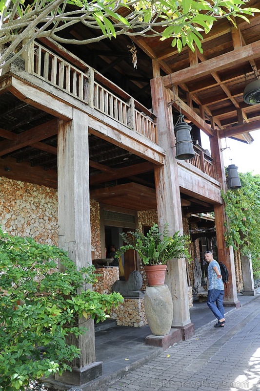Travelnews.lv iepazīst 3 zvaigžņu Bali viesnīcu «Hotel Puri Bambu». Atbalsta: «Turkish Airlines» un «365 Brīvdienas» Travelnews.lv iepazīst 3 zvaigžņu Bali viesnīcu «Hotel Puri Bambu». Atbalsta: «Turkish Airlines» un «365 Brīvdienas» 275734
