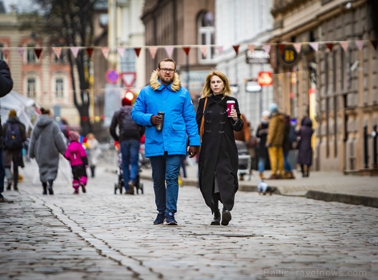 2020. gada katra mēneša pirmajā sestdienā kādu no galvaspilsētas centra ielām atvēl gājējiem, velobraucējiem, kā arī dažādām uzņēmējdarbību veicinošām 2020. gada katra mēneša pirmajā sestdienā kādu no galvaspilsētas centra ielām atvēl gājējiem, velobraucējiem, kā arī dažādām uzņēmējdarbību veicinošām 276425