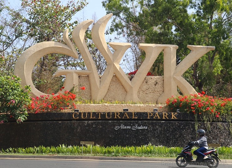 Travelnews.lv iepazīst Bali salā «Garuda Wisnu Kencana Cultural Park». Atbalsta: «Turkish Airlines» un «365 Brīvdienas» Travelnews.lv iepazīst Bali salā «Garuda Wisnu Kencana Cultural Park». Atbalsta: «Turkish Airlines» un «365 Brīvdienas» 276643