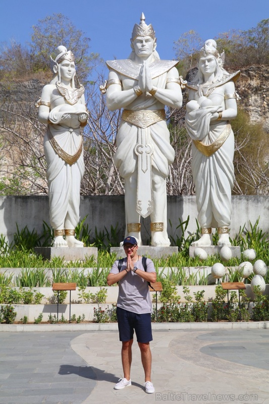 Travelnews.lv iepazīst Bali salā «Garuda Wisnu Kencana Cultural Park». Atbalsta: «Turkish Airlines» un «365 Brīvdienas» Travelnews.lv iepazīst Bali salā «Garuda Wisnu Kencana Cultural Park». Atbalsta: «Turkish Airlines» un «365 Brīvdienas» 276652