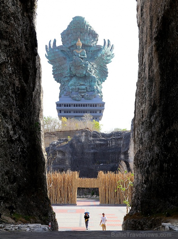 Travelnews.lv iepazīst Bali salā «Garuda Wisnu Kencana Cultural Park». Atbalsta: «Turkish Airlines» un «365 Brīvdienas» Travelnews.lv iepazīst Bali salā «Garuda Wisnu Kencana Cultural Park». Atbalsta: «Turkish Airlines» un «365 Brīvdienas» 276706