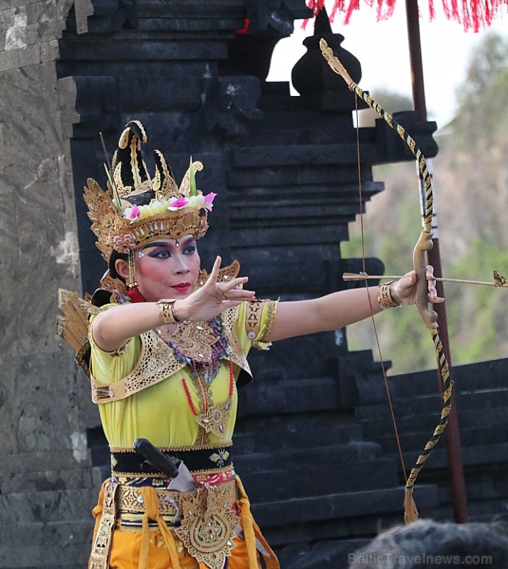 Travelnews.lv apmeklē Bali teātra izrādi par noslēpumaino zelta briedi. Atbalsta: «Turkish Airlines» un «365 Brīvdienas» Travelnews.lv apmeklē Bali teātra izrādi par noslēpumaino zelta briedi. Atbalsta: «Turkish Airlines» un «365 Brīvdienas» 276869