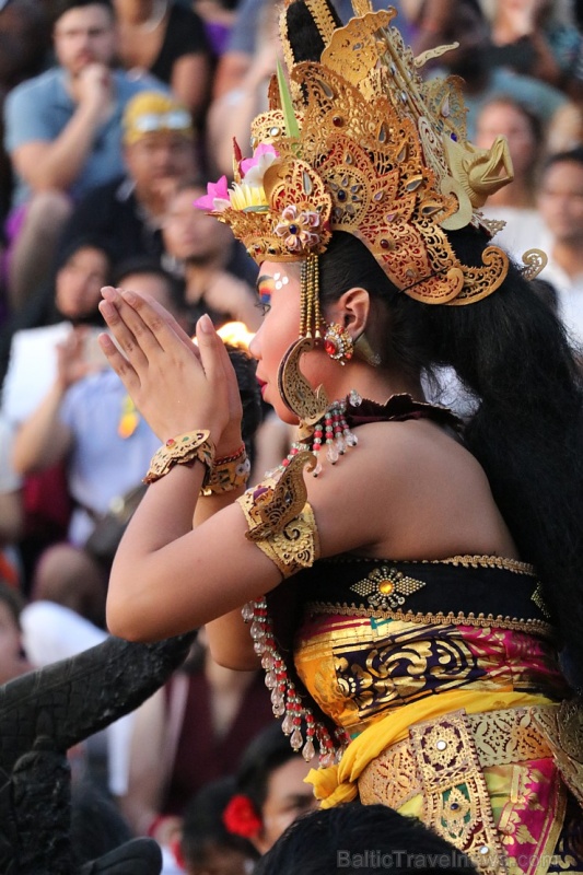 Travelnews.lv apmeklē Bali teātra izrādi par noslēpumaino zelta briedi. Atbalsta: «Turkish Airlines» un «365 Brīvdienas» Travelnews.lv apmeklē Bali teātra izrādi par noslēpumaino zelta briedi. Atbalsta: «Turkish Airlines» un «365 Brīvdienas» 276876