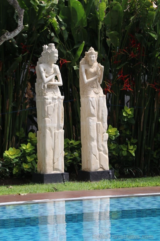 Travelnews.lv iepazīst vienu no «Santika Indonesia Hotels & Resorts» tīkla viesnīcām. «Turkish Airlines» un «365 Brīvdienas» Travelnews.lv iepazīst vienu no «Santika Indonesia Hotels & Resorts» tīkla viesnīcām. «Turkish Airlines» un «365 Brīvdienas» 277010