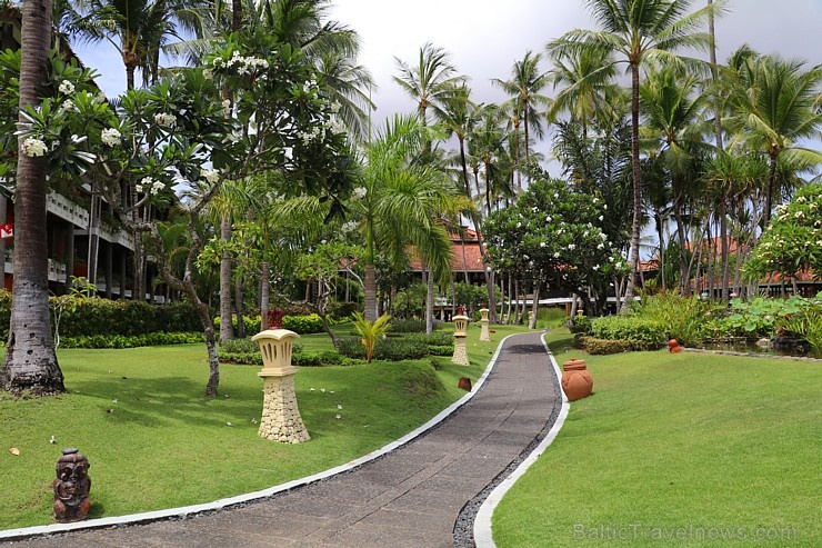 Travelnews.lv iepazīst skaistu un viesmīlīgu viesnīcu «Melia Bali Hotel». Atbalsta: «Turkish Airlines» un «365 Brīvdienas» Travelnews.lv iepazīst skaistu un viesmīlīgu viesnīcu «Melia Bali Hotel». Atbalsta: «Turkish Airlines» un «365 Brīvdienas» 277206