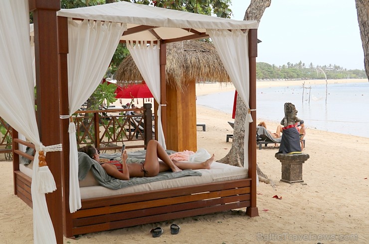 Travelnews.lv iepazīst skaistu un viesmīlīgu viesnīcu «Melia Bali Hotel». Atbalsta: «Turkish Airlines» un «365 Brīvdienas» Travelnews.lv iepazīst skaistu un viesmīlīgu viesnīcu «Melia Bali Hotel». Atbalsta: «Turkish Airlines» un «365 Brīvdienas» 277230