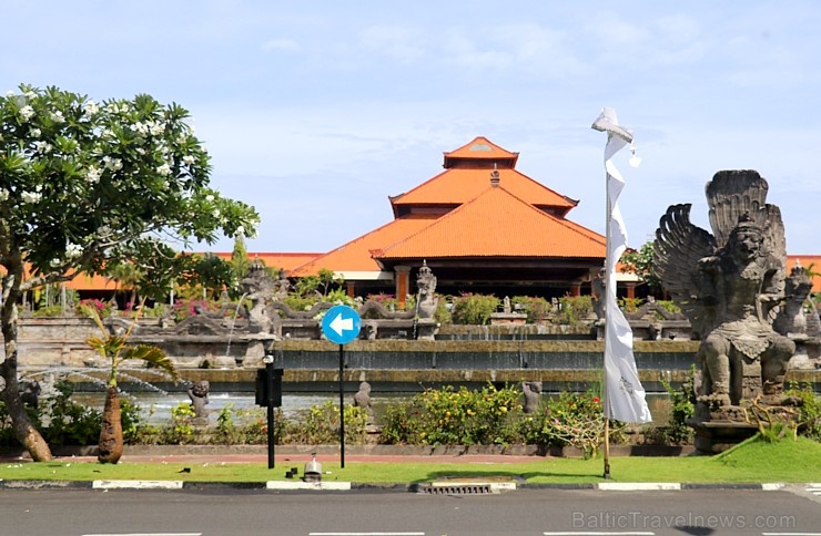 Travelnews.lv iepazīst un nakšņo burvīgā Bali viesnīcā «Ayodya Resort Bali». «Turkish Airlines» un «365 Brīvdienas» Travelnews.lv iepazīst un nakšņo burvīgā Bali viesnīcā «Ayodya Resort Bali». «Turkish Airlines» un «365 Brīvdienas» 277489