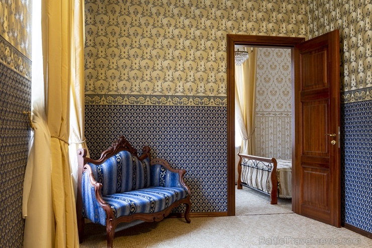 Kurzemē tūristiem ir pieejama nakšņošanai un svinībām grezna muiža - «Lielvirbu muiža». Foto: Reinis Brūvelis Kurzemē tūristiem ir pieejama nakšņošanai un svinībām grezna muiža - «Lielvirbu muiža». Foto: Reinis Brūvelis 277769
