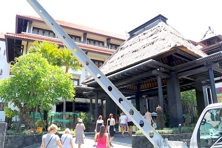 Travelnews.lv iepazīst Bali viesnīcu «Holiday Inn Resort Bali Benoa». Atbalsta: «Turkish Airlines» un «365 Brīvdienas» Travelnews.lv iepazīst Bali viesnīcu «Holiday Inn Resort Bali Benoa». Atbalsta: «Turkish Airlines» un «365 Brīvdienas» 278811