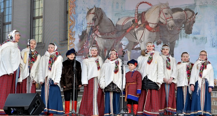 Daugavpilī atvadās no ziemas un svin «Plašās Masļeņicas» svētkus 278986