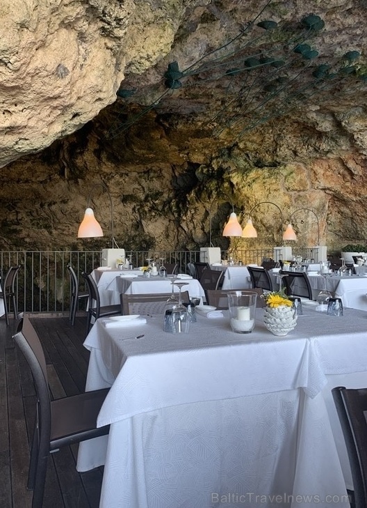 Skaistumkonkursu dalībniece Viktorija Brovuna iesaka apmeklēt Itālijas restorānu «Grotta Palazzese Restaurant» Skaistumkonkursu dalībniece Viktorija Brovuna iesaka apmeklēt Itālijas restorānu «Grotta Palazzese Restaurant» 279185