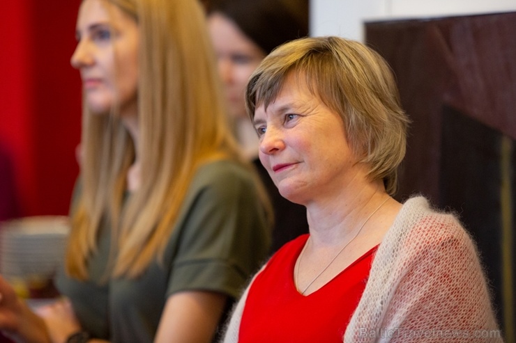 Latgales vēstniecībā GORS Rēzeknē atklāta izstāde, kas veltīta ekstraordinārai personībai – māksliniekam, teorētiķim, mākslas kritiķim un pedagogam Ju Latgales vēstniecībā GORS Rēzeknē atklāta izstāde, kas veltīta ekstraordinārai personībai – māksliniekam, teorētiķim, mākslas kritiķim un pedagogam Ju 279201
