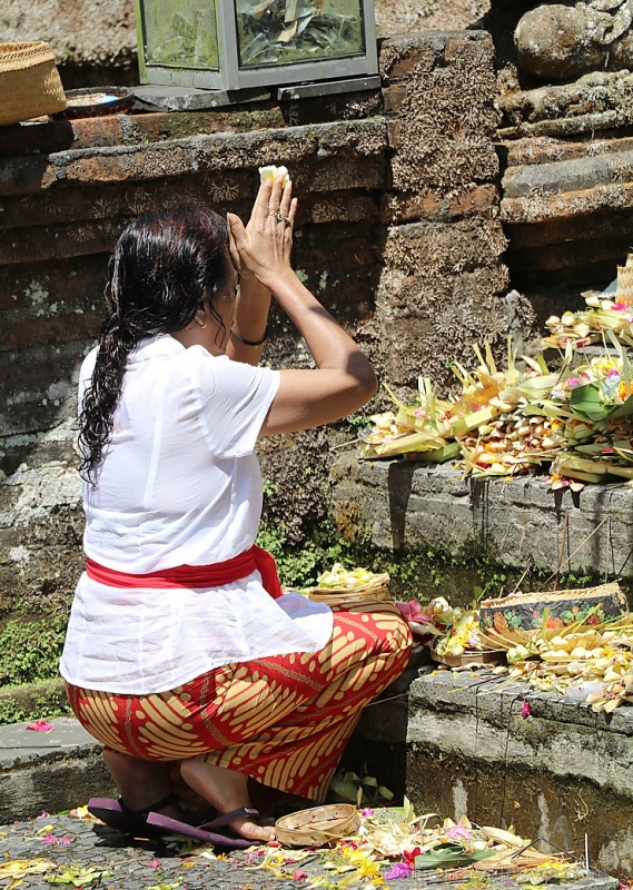 Travelnews.lv apmeklē avotu templi «Pura Gunung Kawi» Bali salā. Atbalsta: «Turkish Airlines» un «365 Brīvdienas» Travelnews.lv apmeklē avotu templi «Pura Gunung Kawi» Bali salā. Atbalsta: «Turkish Airlines» un «365 Brīvdienas» 279238