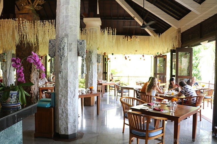 Travelnews.lv izbauda Bali džungļu viesnīcas «Ayung Resort Ubud» brokastis. «Turkish Airlines» un «365 Brīvdienas» Travelnews.lv izbauda Bali džungļu viesnīcas «Ayung Resort Ubud» brokastis. «Turkish Airlines» un «365 Brīvdienas» 279765