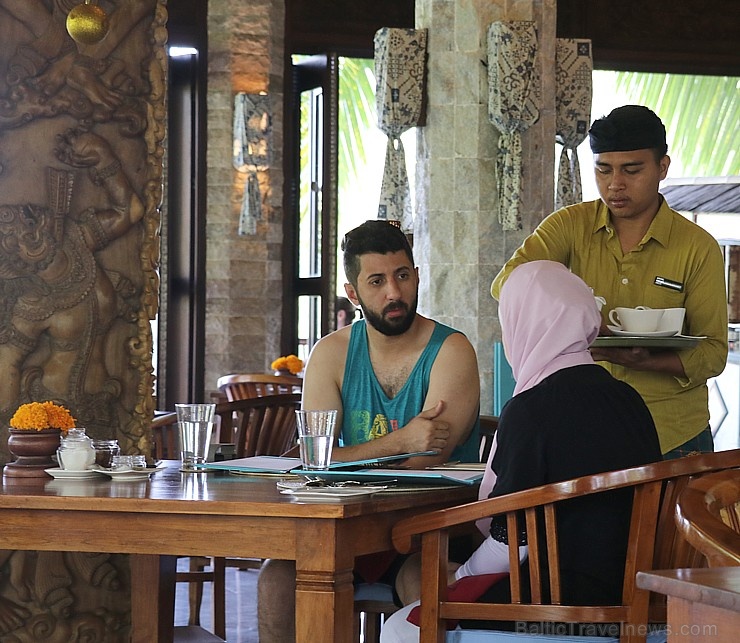 Travelnews.lv izbauda Bali džungļu viesnīcas «Ayung Resort Ubud» brokastis. «Turkish Airlines» un «365 Brīvdienas» Travelnews.lv izbauda Bali džungļu viesnīcas «Ayung Resort Ubud» brokastis. «Turkish Airlines» un «365 Brīvdienas» 279772