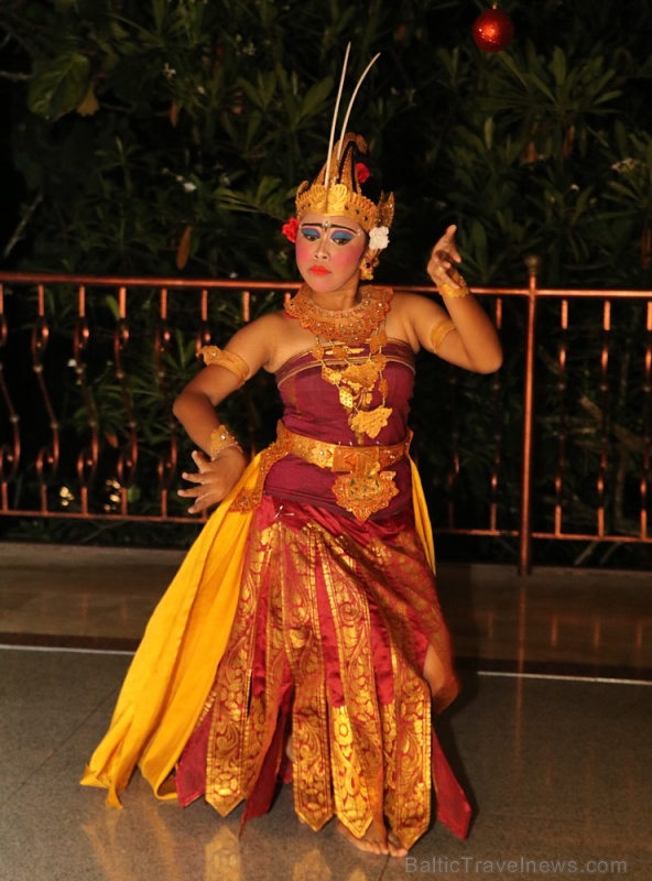 Travelnews.lv izbauda Bali džungļu viesnīcas «Ayung Resort Ubud» vakariņas. «Turkish Airlines» un «365 Brīvdienas» Travelnews.lv izbauda Bali džungļu viesnīcas «Ayung Resort Ubud» vakariņas. «Turkish Airlines» un «365 Brīvdienas» 279811