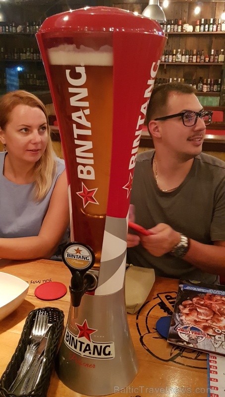 Travelnews.lv Bali nakts dzīvē iepazīst ielas restorānu «Bubba Gump Shrimp». «Turkish Airlines» un «365 Brīvdienas» Travelnews.lv Bali nakts dzīvē iepazīst ielas restorānu «Bubba Gump Shrimp». «Turkish Airlines» un «365 Brīvdienas» 280817
