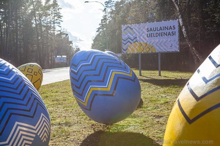 Jūrmala par prieku pilsētas iedzīvotājiem un viesiem saposusies Lieldienu rotās 280852