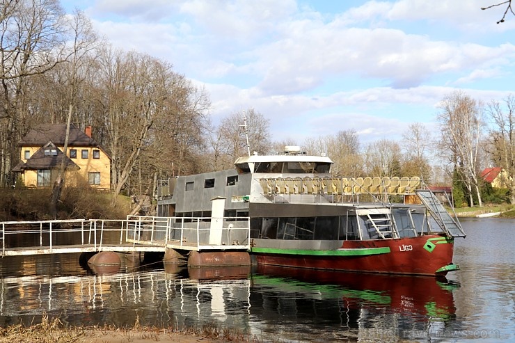 Travelnews.lv ar velosipēdiem apceļo Lielvārdi 281054