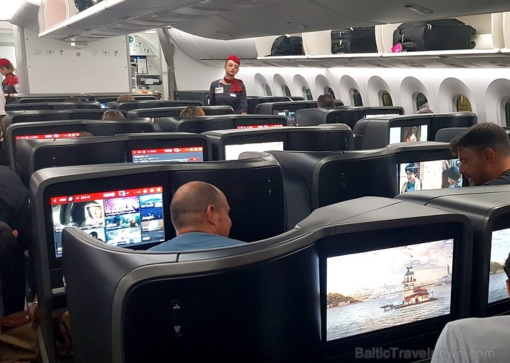Travelnews.lv biznesa klasē ar «Turkish Airlines» lido maršrutā Bali- Stambula - Rīga. «Turkish Airlines» un «365 Brīvdienas» Travelnews.lv biznesa klasē ar «Turkish Airlines» lido maršrutā Bali- Stambula - Rīga. «Turkish Airlines» un «365 Brīvdienas» 281289