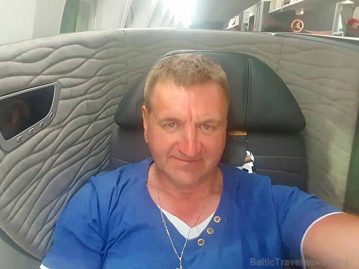 Travelnews.lv biznesa klasē ar «Turkish Airlines» lido maršrutā Bali- Stambula - Rīga. «Turkish Airlines» un «365 Brīvdienas» Travelnews.lv biznesa klasē ar «Turkish Airlines» lido maršrutā Bali- Stambula - Rīga. «Turkish Airlines» un «365 Brīvdienas» 281294