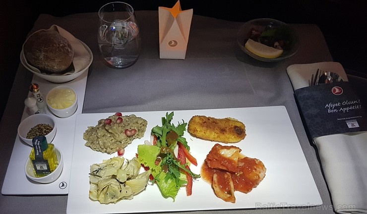 Travelnews.lv biznesa klasē ar «Turkish Airlines» lido maršrutā Bali- Stambula - Rīga. «Turkish Airlines» un «365 Brīvdienas» Travelnews.lv biznesa klasē ar «Turkish Airlines» lido maršrutā Bali- Stambula - Rīga. «Turkish Airlines» un «365 Brīvdienas» 281298