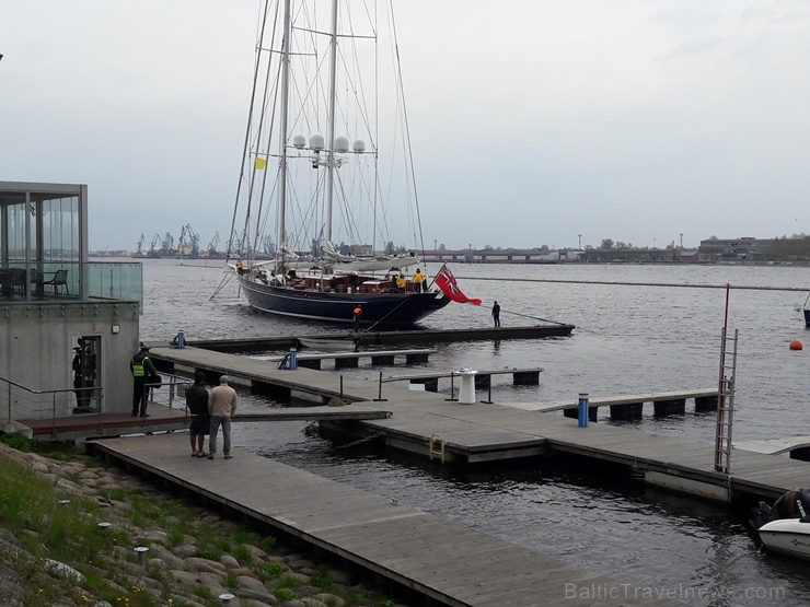Rīgas sporta burāšanas centra piestātnē Ķīpsalā 28.04.2020. ienākusi 52 metrus gara Jahta Rīgas sporta burāšanas centra piestātnē Ķīpsalā 28.04.2020. ienākusi 52 metrus gara Jahta